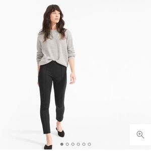 Everlane stretch ponte crop pants